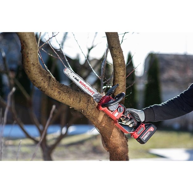 Li-ion Cordless Chain Saw 20V WORCRAFT (without battery and charger)