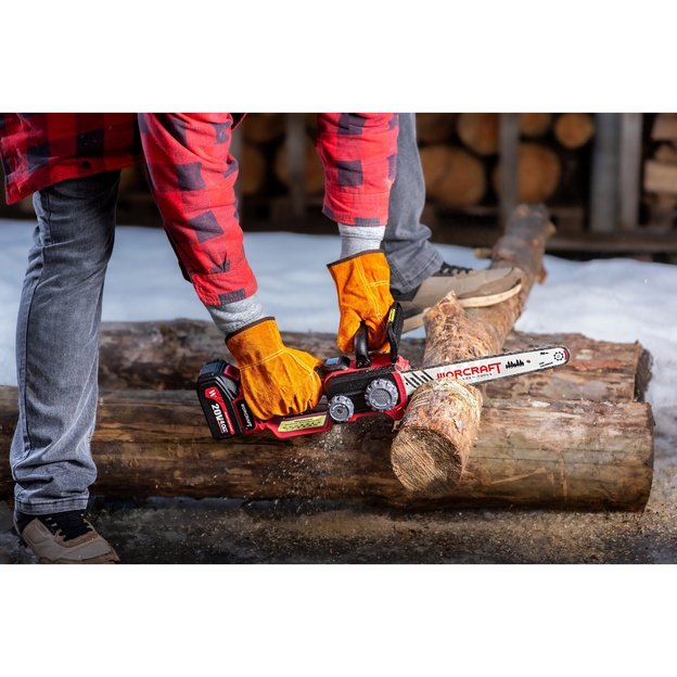 Li-ion Cordless Chain Saw 20V WORCRAFT (without battery and charger)