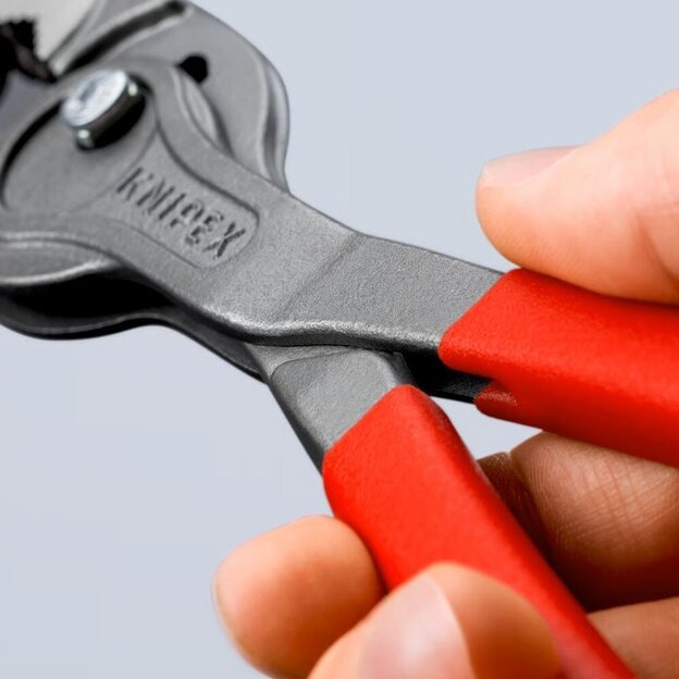 Santechinės replės 250mm (dvigubo griebimo) KNIPEX (su fiksavimu) 3 Santechinės replės 250mm (dvigubo griebimo) KNIPEX (su fiksavimu) 3