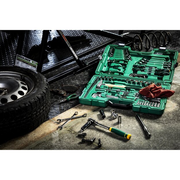 1/4  + 1/2  Galvučių ir įrankių rinkinys 104vnt. 13