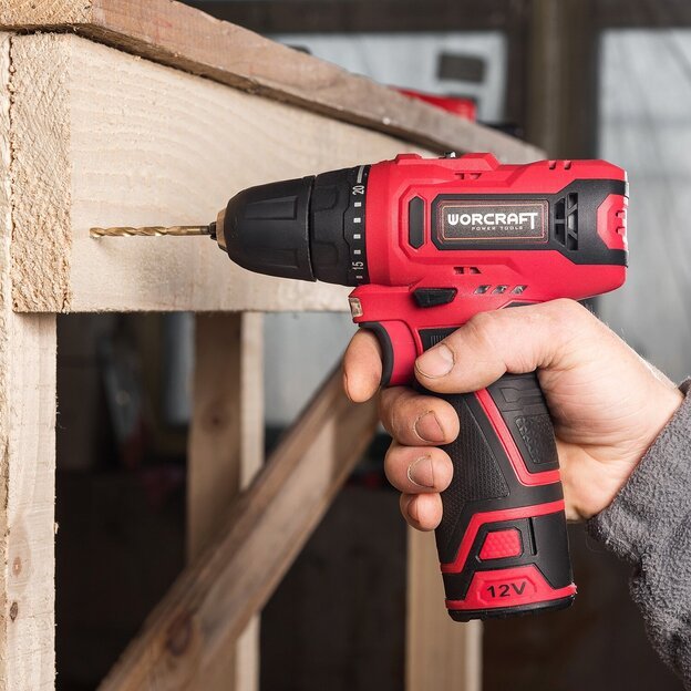 Li-ion Cordless drill 12V with accesorries in plastic box 11