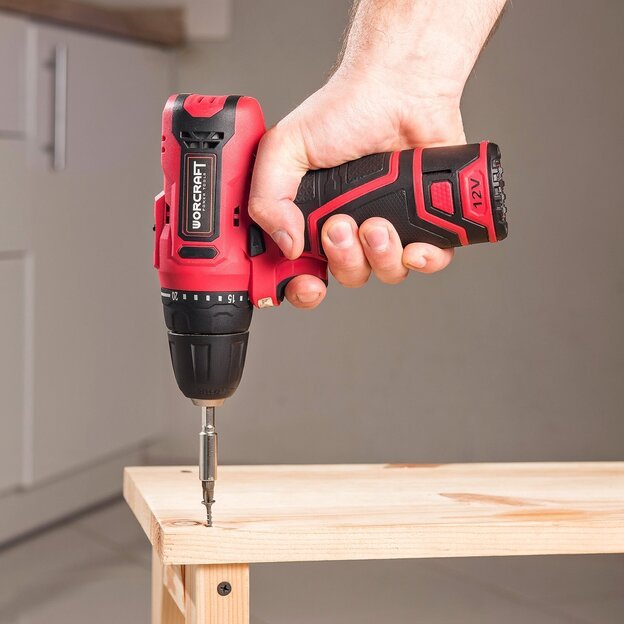 Li-ion Cordless drill 12V with accesorries in plastic box 14