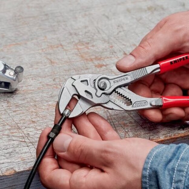 Santechninės replės-raktas KNIPEX su fiksavimu